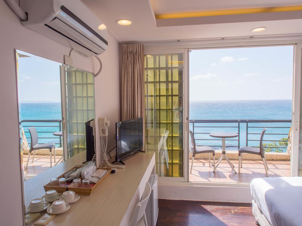 Summer Aura B&B Shanjiao Экстерьер фото